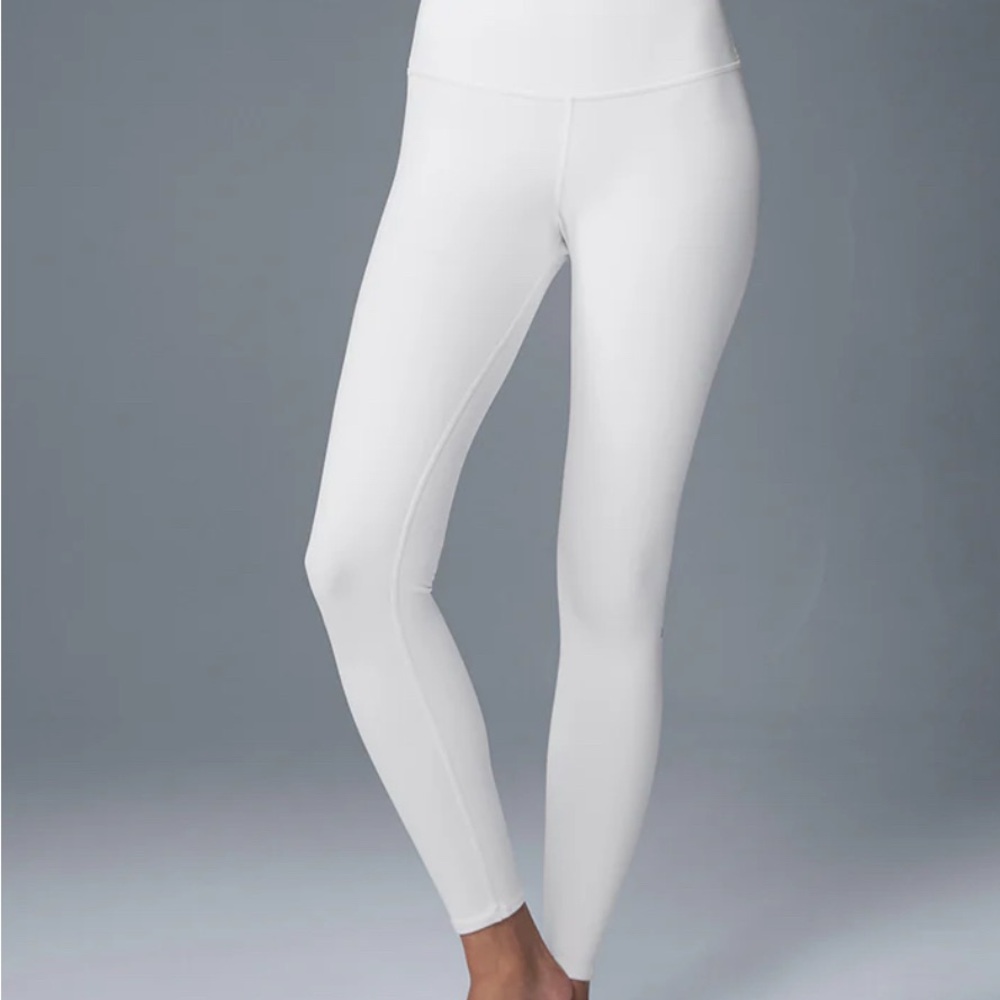 Alo High-Waist Airbrush Leggings - White